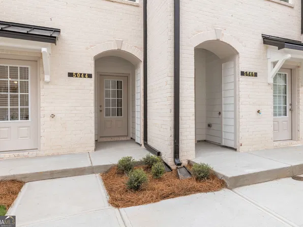 5044 Insperon Ln #26, Peachtree Corners, GA 30092