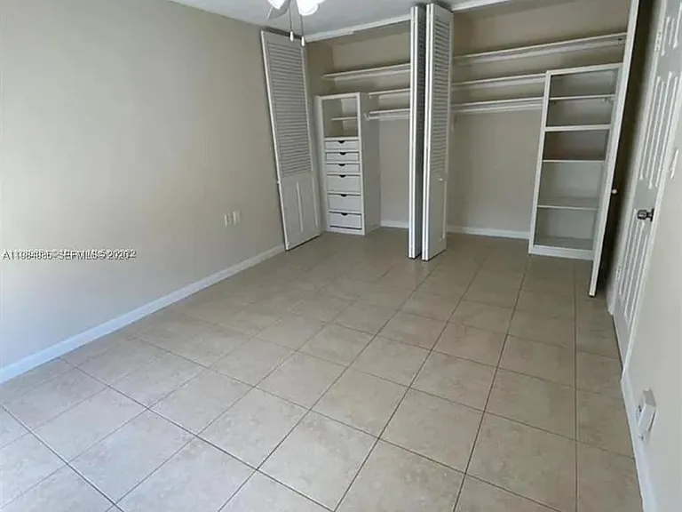 1600 NE 114th St #104 — Photo 7