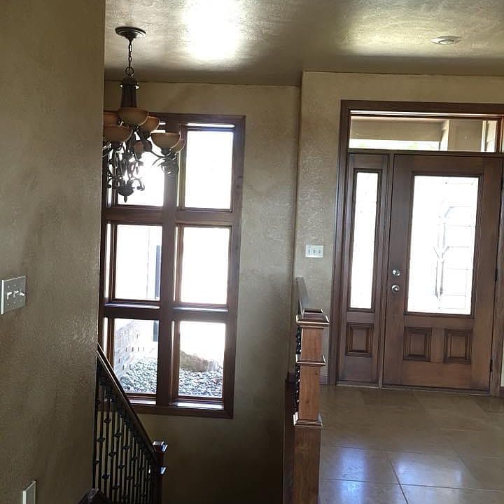 1st image of 1512 W Wicklow Ln