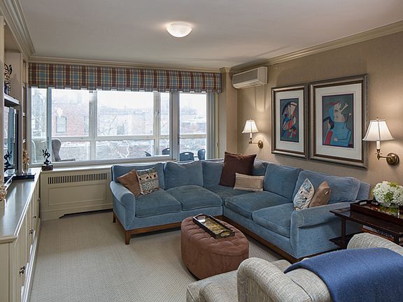 2nd image of 535 E 86th St #5F