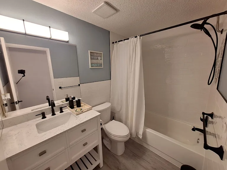 4022 Beaver Ln #1000G — Photo 17
