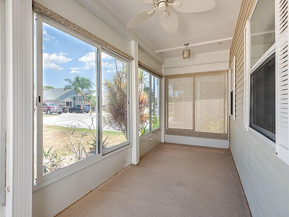 5th image of 535 Twin Lakes Dr Unit 535