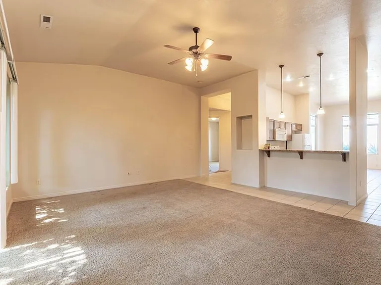 253 S 260 W — Photo 10