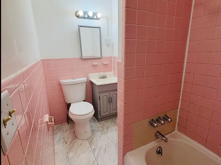 38 Willett St #2 — Photo 9