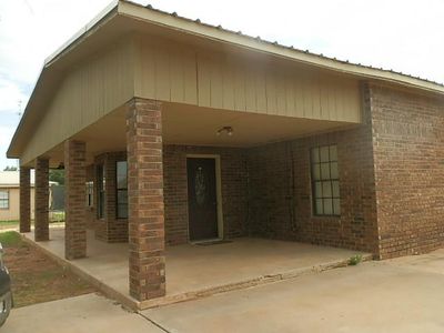 605 SW 3rd St, Seminole, TX, 79360