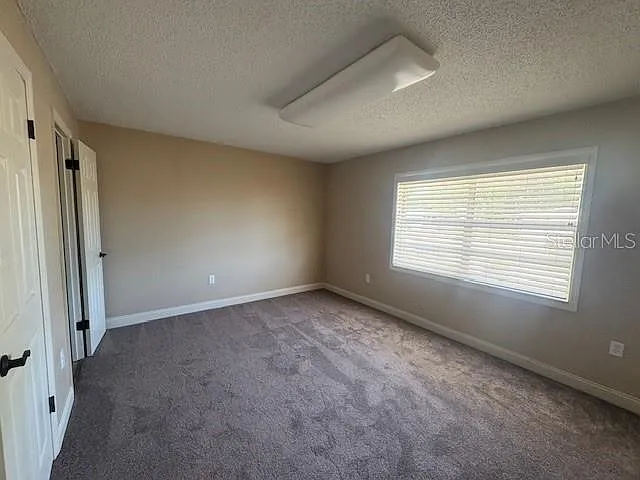 105 Sunshine Blvd — Photo 9