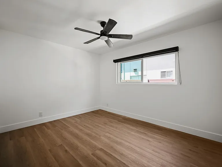2034 S Garth Avenue Apartments — Photo 58