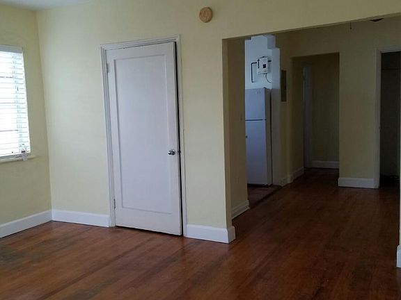 2nd image of 960 Jefferson Ave