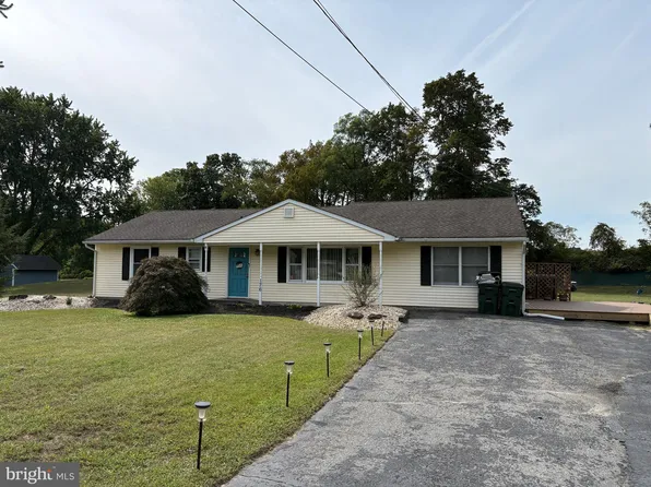 176 Archertown Rd, New Egypt, NJ 08533