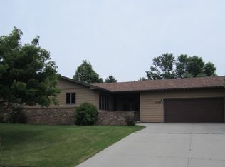 238 20th Ave NE, Jamestown, ND 58401