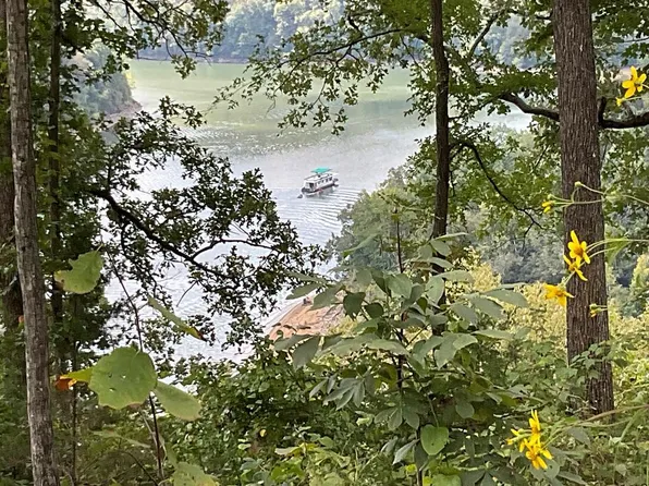 Faix Road Byrdstown, Byrdstown, TN 38549