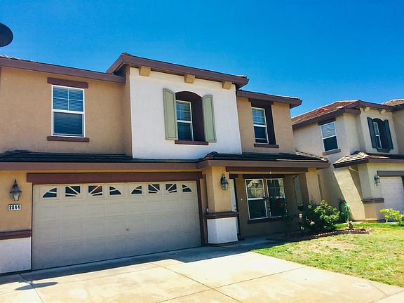 2nd image of 8844 Billfish Way