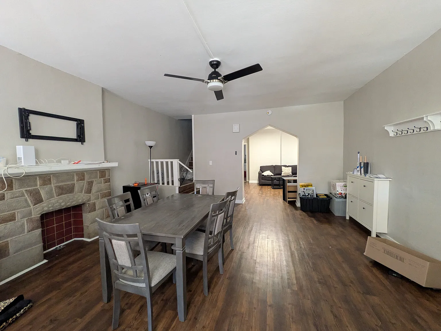 4 bed, 1620 sqft, $700 — Photo 2