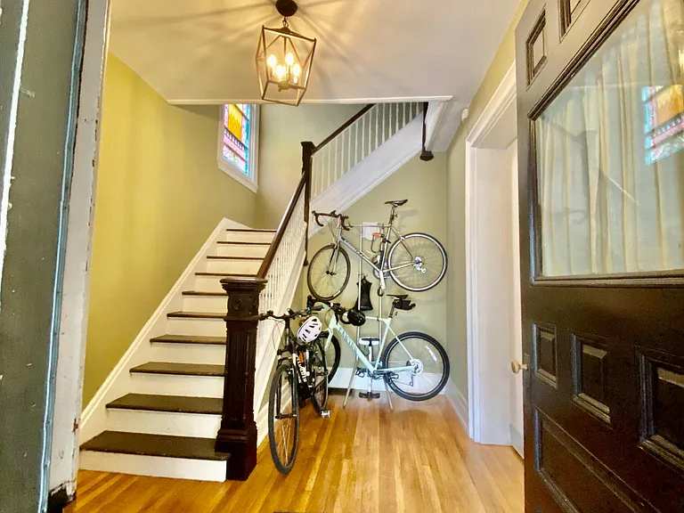 135 Norwood Ave #1 — Photo 2
