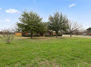 2431 S Old Robinson Rd, Robinson, TX 76706