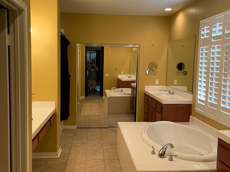 2nd image of 26013 Twain Pl