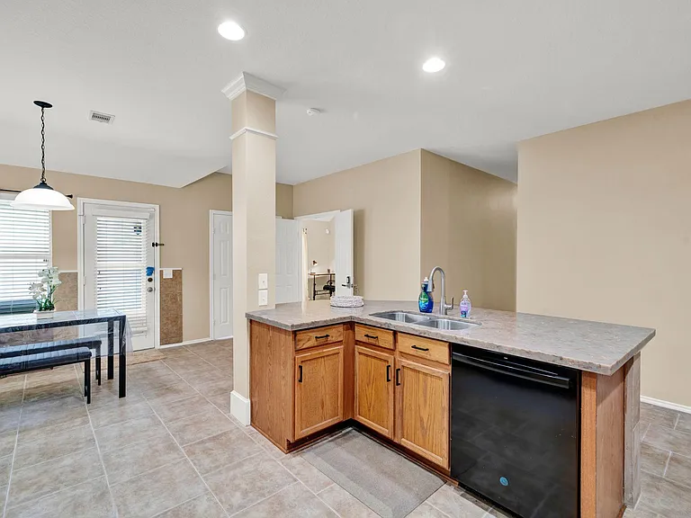 Darby Brook Dr — Photo 7