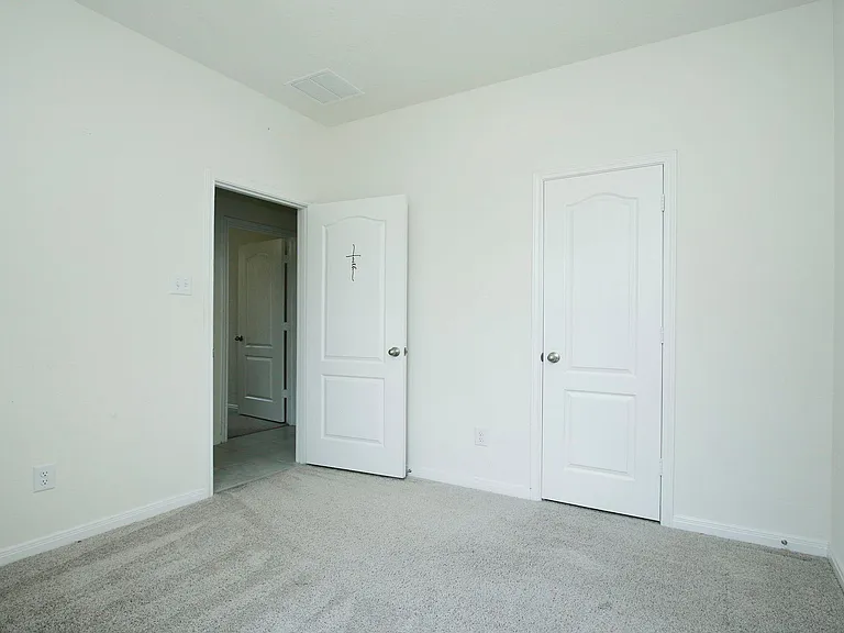 7219 Bakersfield Ct — Photo 33