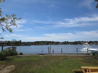 32 Warren St, Rumson, NJ 07760