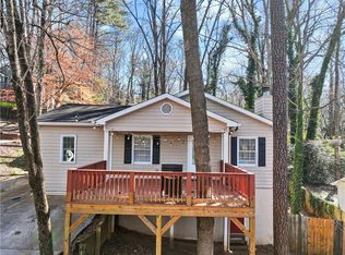 4416 Cary Dr, Snellville, GA 30039