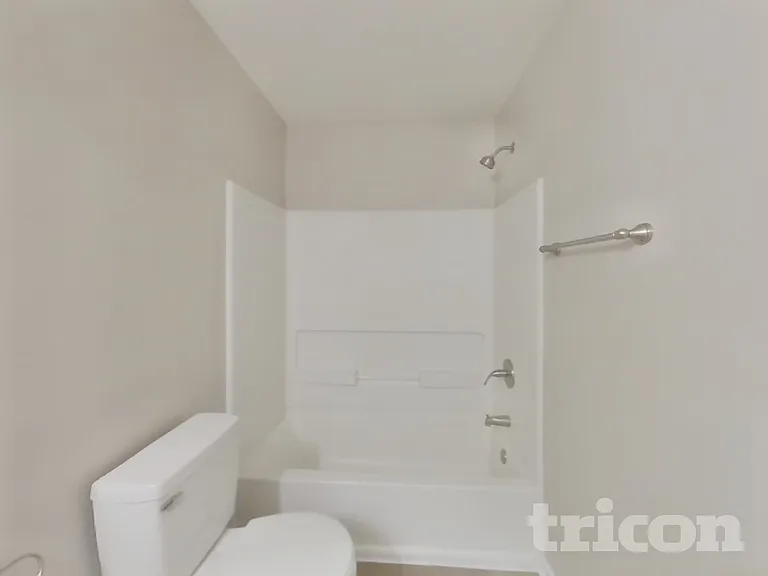 10875 Grace Dr — Photo 17