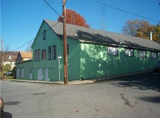 40 Pennsylvania Ave, Port Jervis, NY 12771