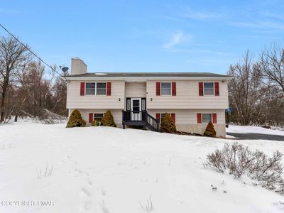 2083 Sun Valley Dr, Blakeslee, PA, 18610