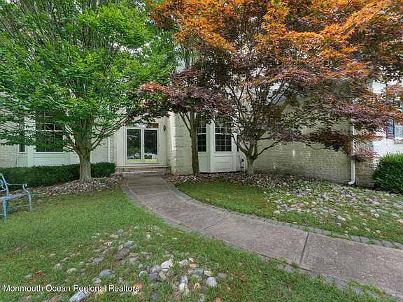 5th image of 1570 Forrest Trail Circle