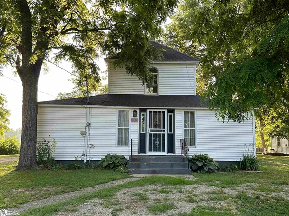 504 S Water St, Wapello, IA 52653