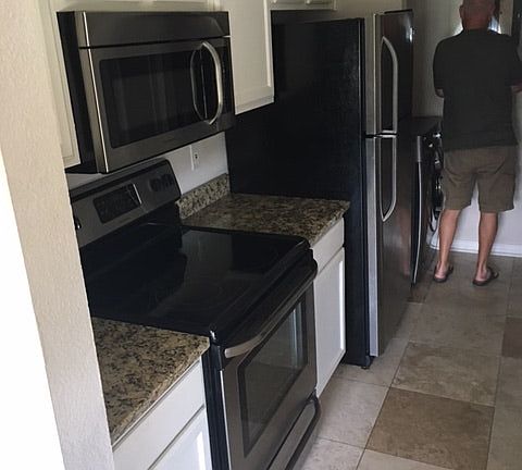 3rd image of 3249 Donnelly Cir #904