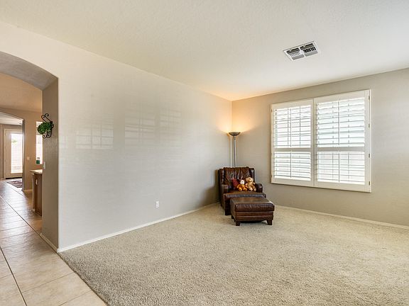 5th image of 9058 W Clara Ln