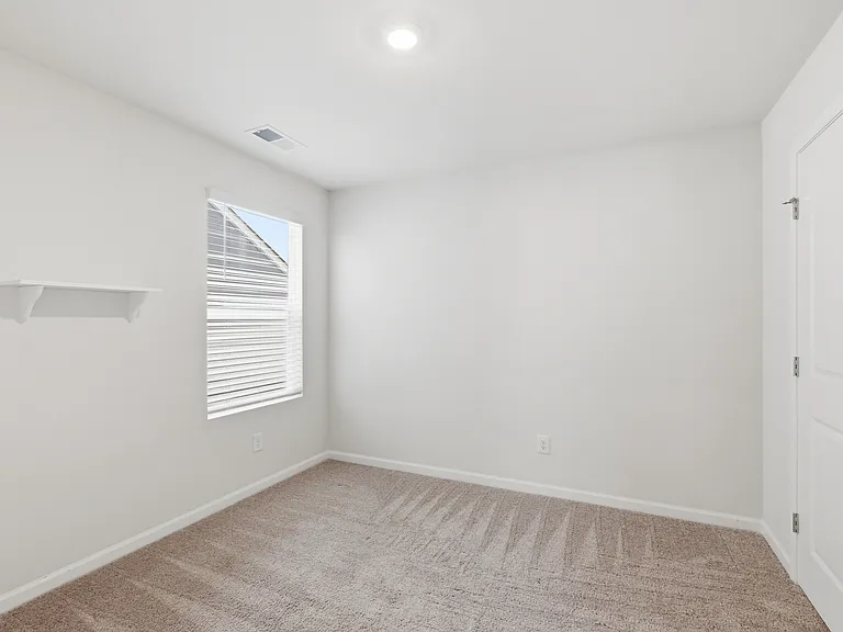 640 Cedar Brook Dr — Photo 4