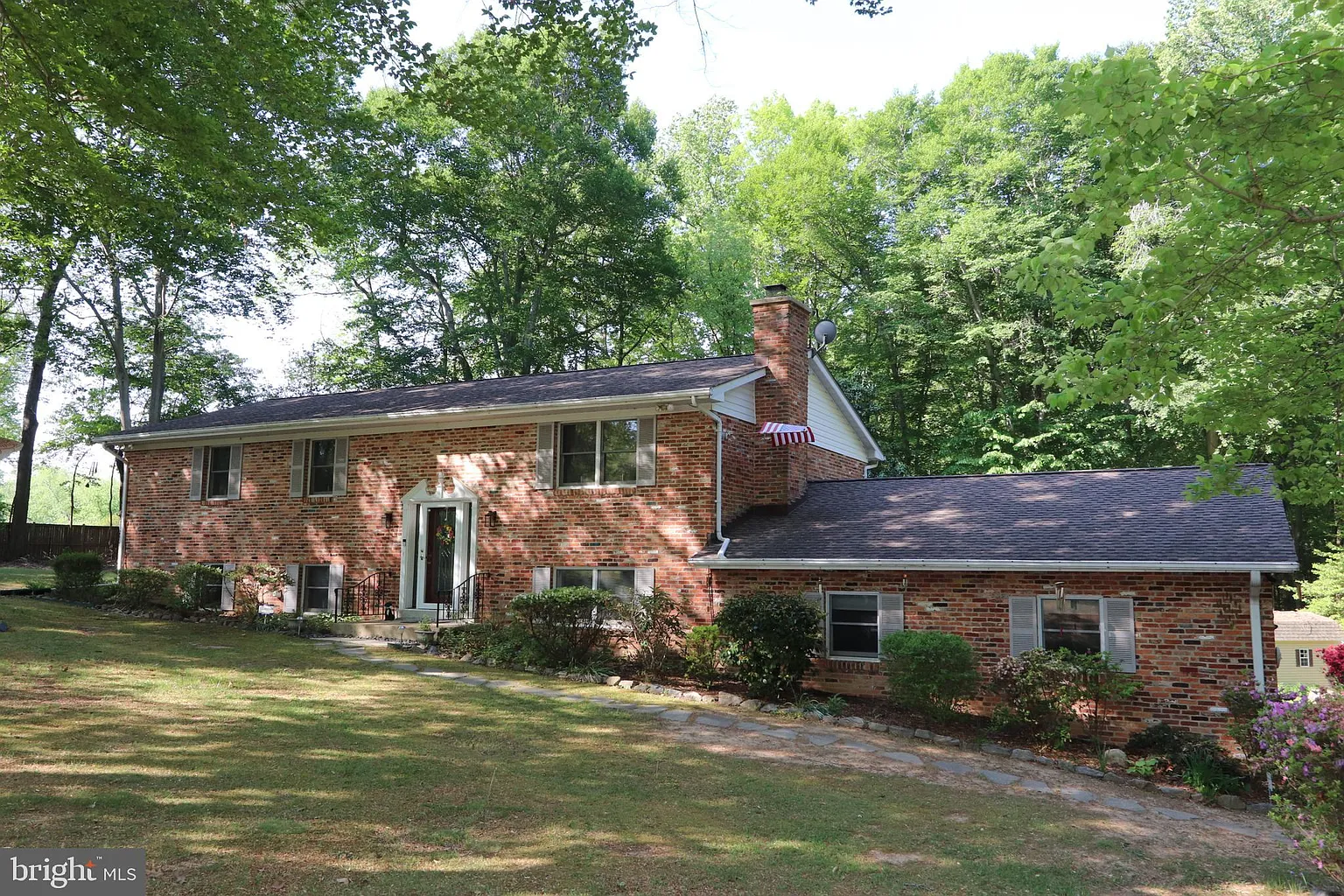 3901 Stoneybrook Rd photo 1