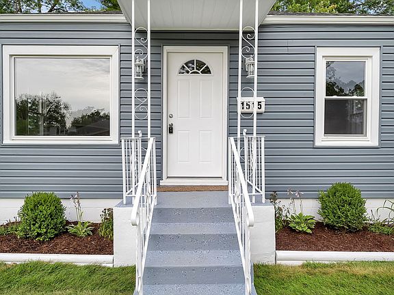 4th image of 1515 Hosmer St