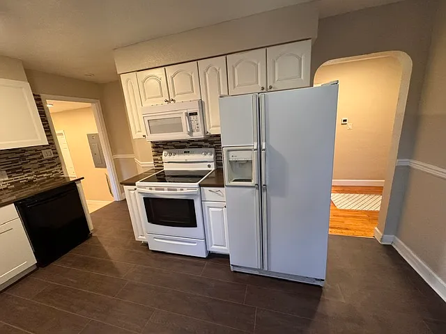 5520 SW Vermont St — Photo 5