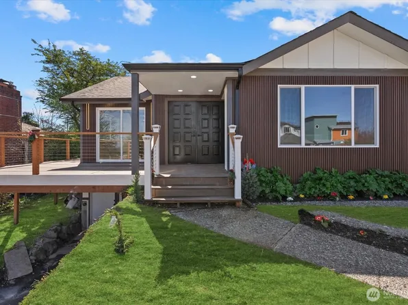 7915 S Lakeridge Drive, Seattle, WA 98178