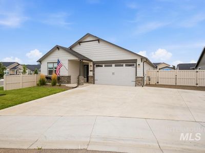 5790 E Lekeitio Village Dr, Nampa, ID, 83687