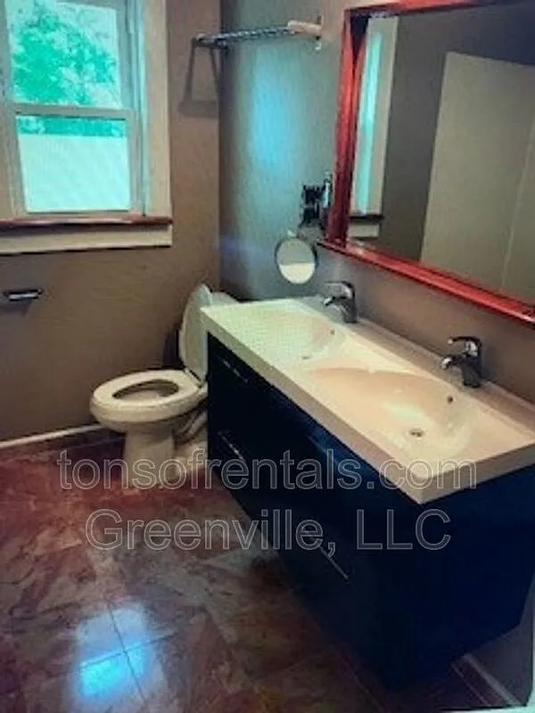 1 bed, 2.0 bath, $1,195 — Photo 3