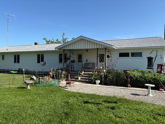 2nd image of 9689 N Grand Lake Hwy