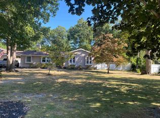 8 Taft Ln, Egg Harbor Township, NJ 08234