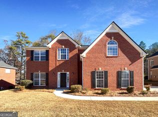 1211 Saxony Dr SE, Conyers, GA 30013