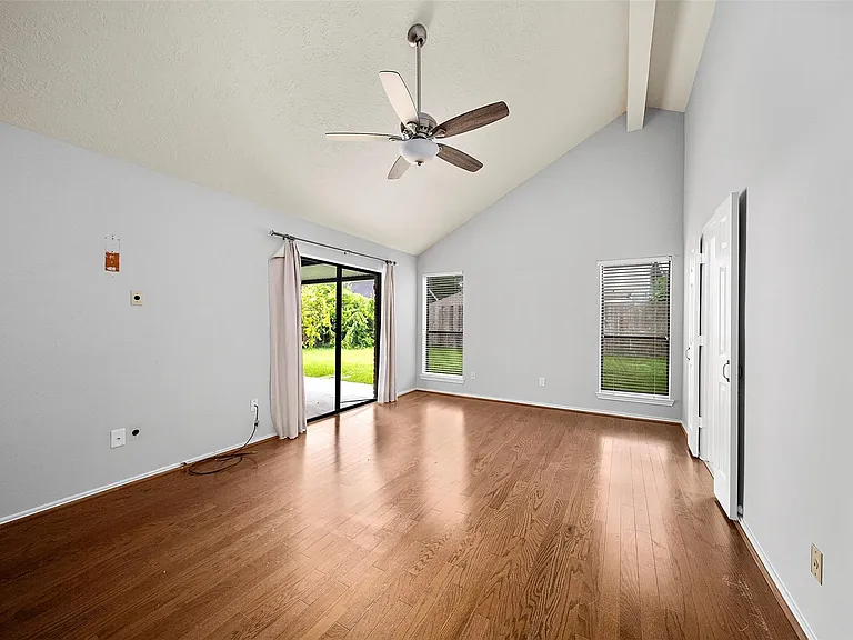 758 Rolling Mill Dr — Photo 16