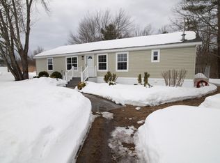 36 Seabreeze Drive, North Hampton, NH 03862