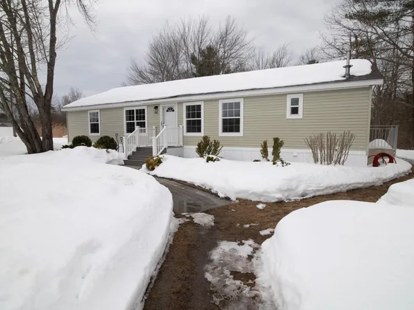 36 Seabreeze Drive, North Hampton, NH 03862