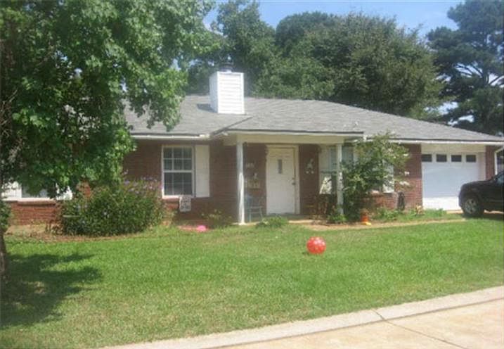 1st image of 7444 Pecanwood Ln