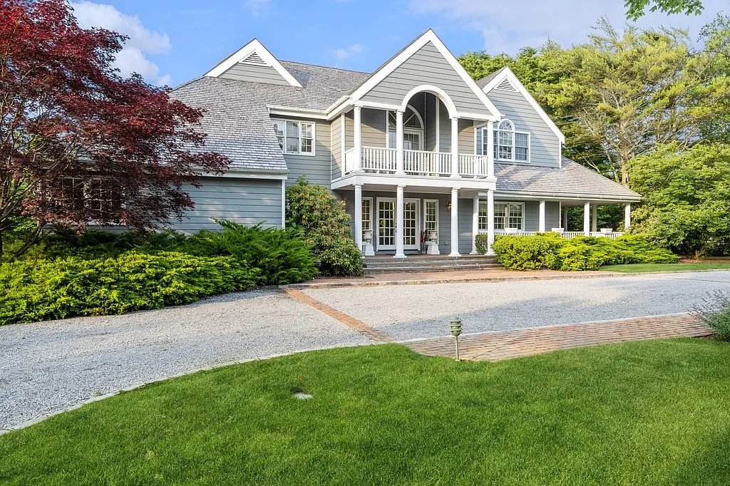 Westhampton Beach Village with Pool, Spa, Tennis, Pickleball — Photo 2