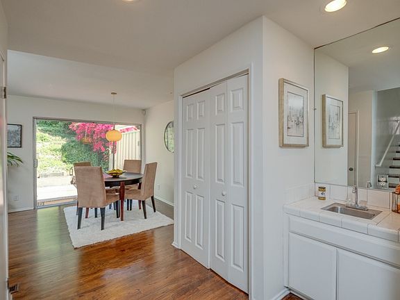 2nd image of 6147 Glen Oak St