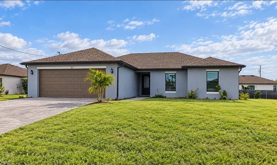 181 Blackstone Dr