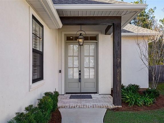 3rd image of 67497 Antioch Dr