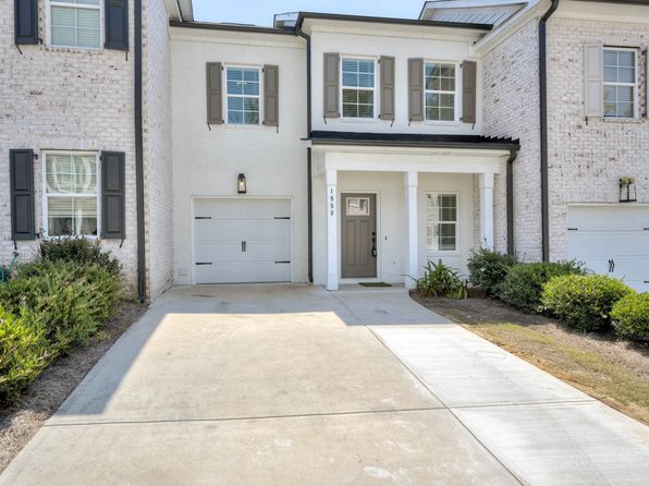 1955 Avenel Ln